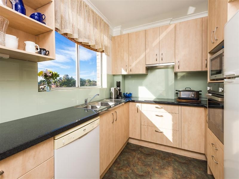 17/33 Johnson Street, Chatswood NSW 2067