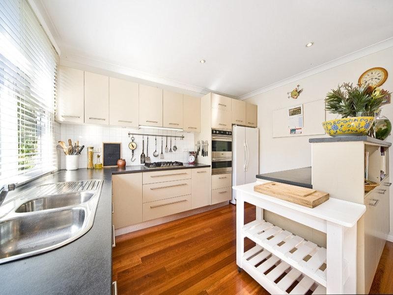 83 Hawthorne Avenue, Chatswood NSW 2067