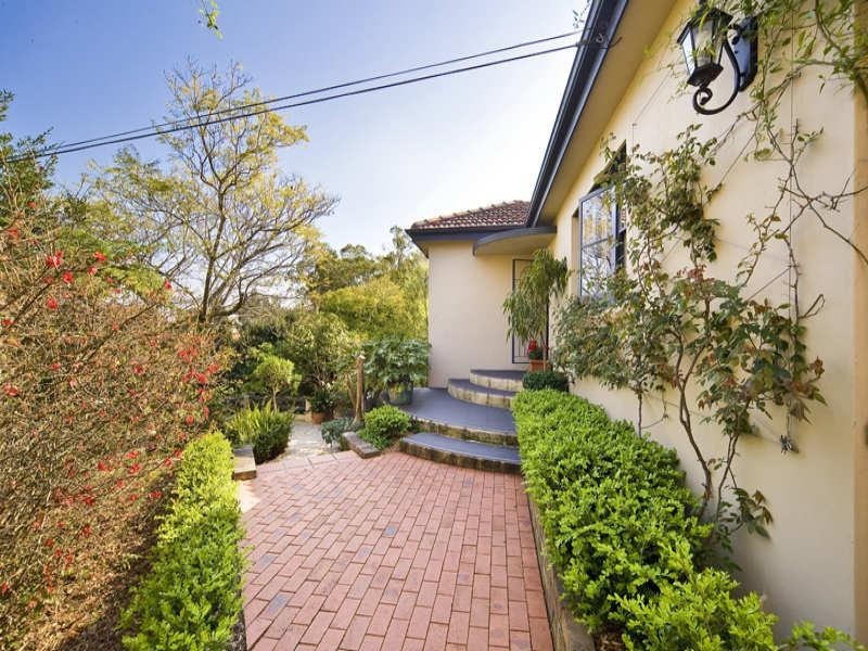83 Hawthorne Avenue, Chatswood NSW 2067