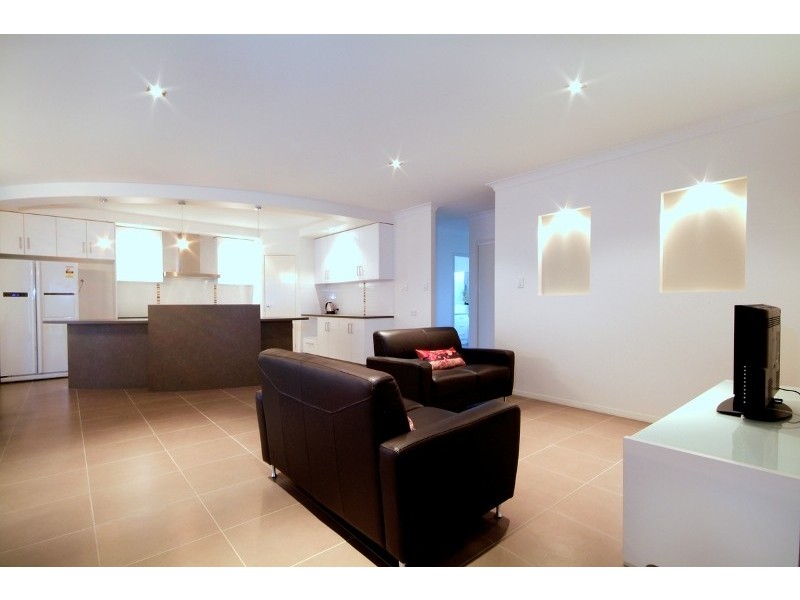 30 Manooka Crescent, Highfields QLD 4352