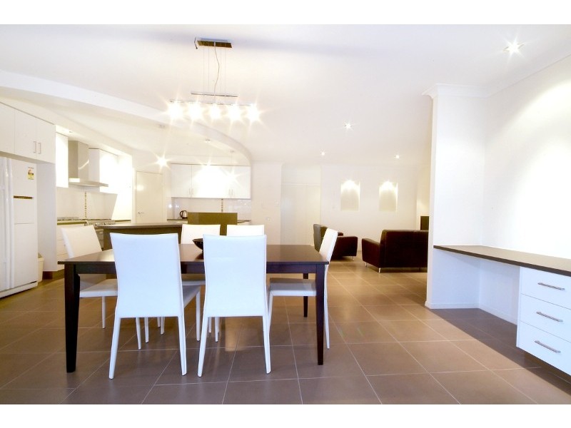 30 Manooka Crescent, Highfields QLD 4352