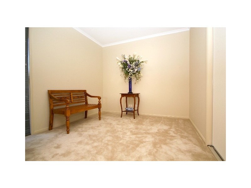 16 Manooka Crescent, Highfields QLD 4352