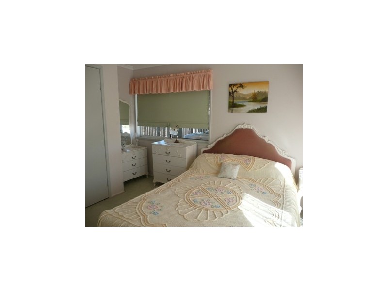 3 Lake Drive, Meringandan West QLD 4352