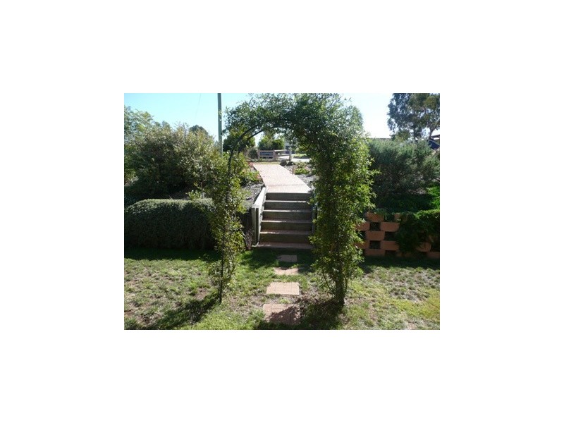 3 Lake Drive, Meringandan West QLD 4352