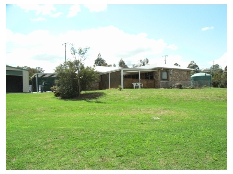 3 Lake Drive, Meringandan West QLD 4352