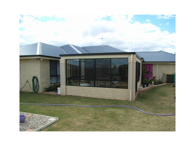 26 Nioka Drive, Highfields QLD 4352