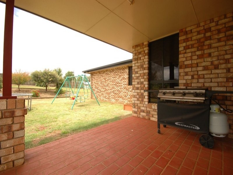 7 Joann Street, Highfields QLD 4352
