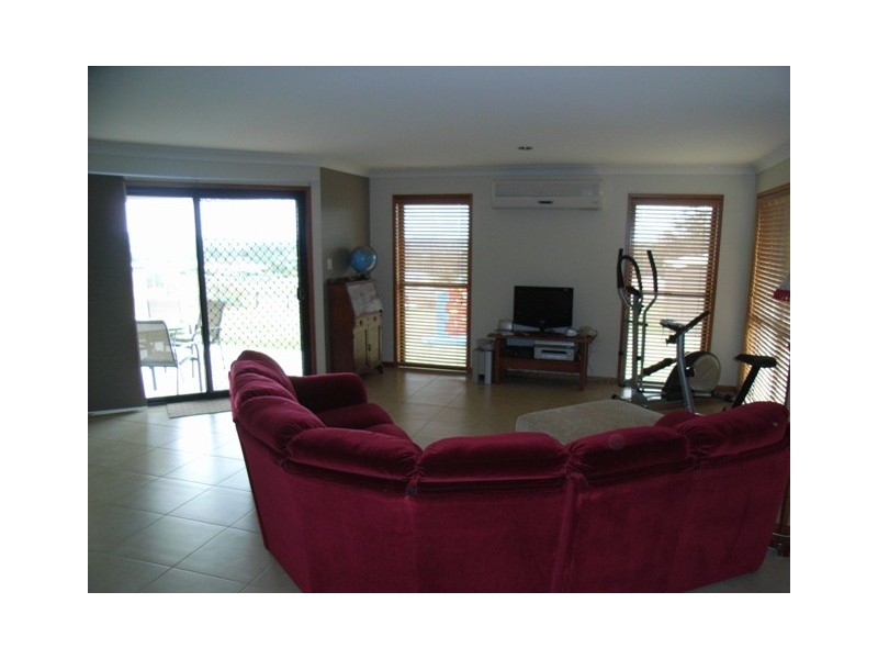 26 Berghofer Drive, Highfields QLD 4352