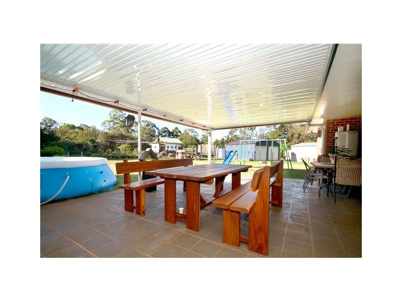 8 Tara Court, Highfields QLD 4352