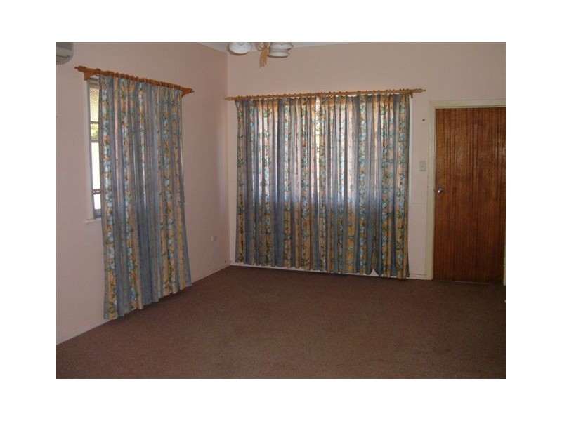 48 Highfields Road, Highfields QLD 4352