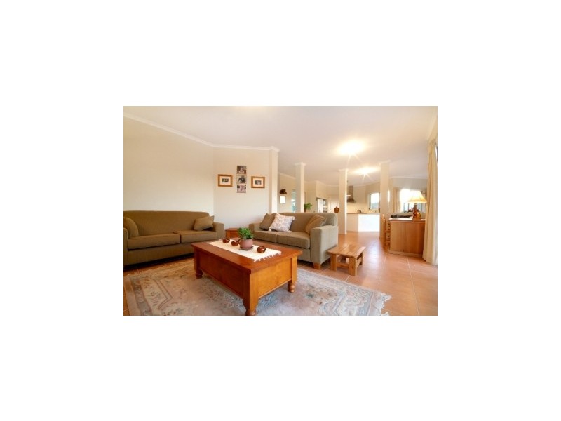 7 Clifford Street, Meringandan West QLD 4352