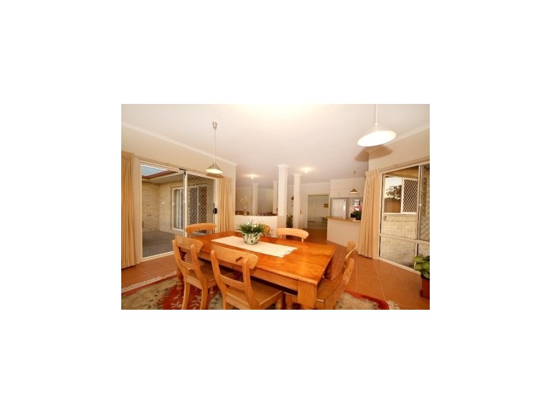 7 Clifford Street, Meringandan West QLD 4352