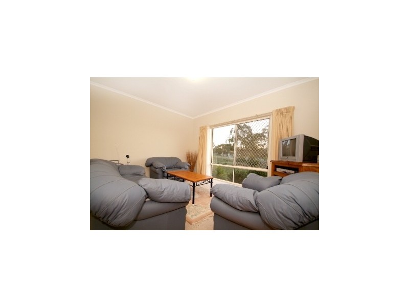 7 Clifford Street, Meringandan West QLD 4352