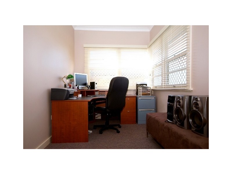 29 Beelbee Street, Harristown QLD 4350