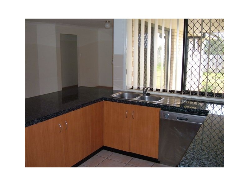 21 McShane Drive, Mount Kynoch QLD 4350