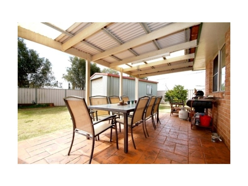 3 Freyling Court, Kearneys Spring QLD 4350