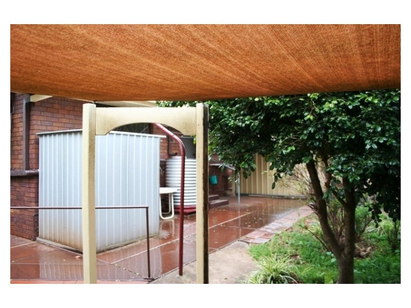 2/10 George Street, Toowoomba QLD 4350