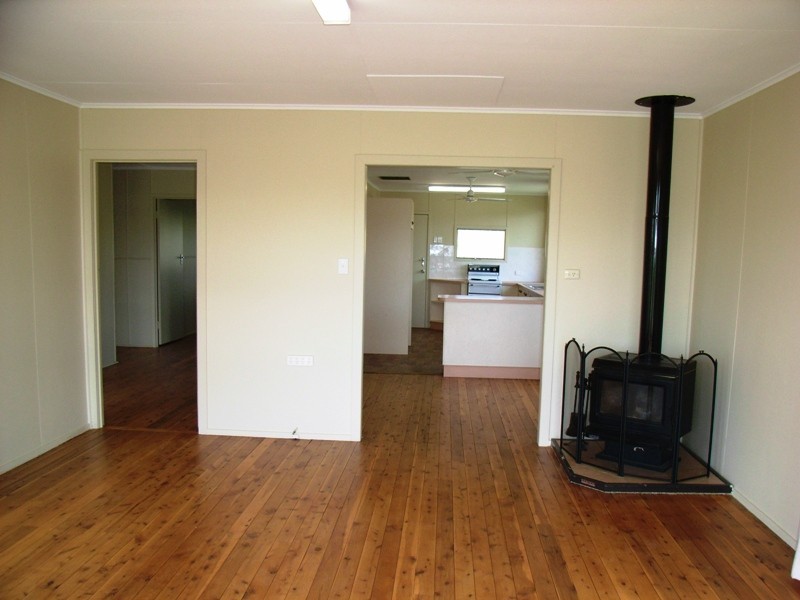 48 Phipps Drive, Meringandan West QLD 4352