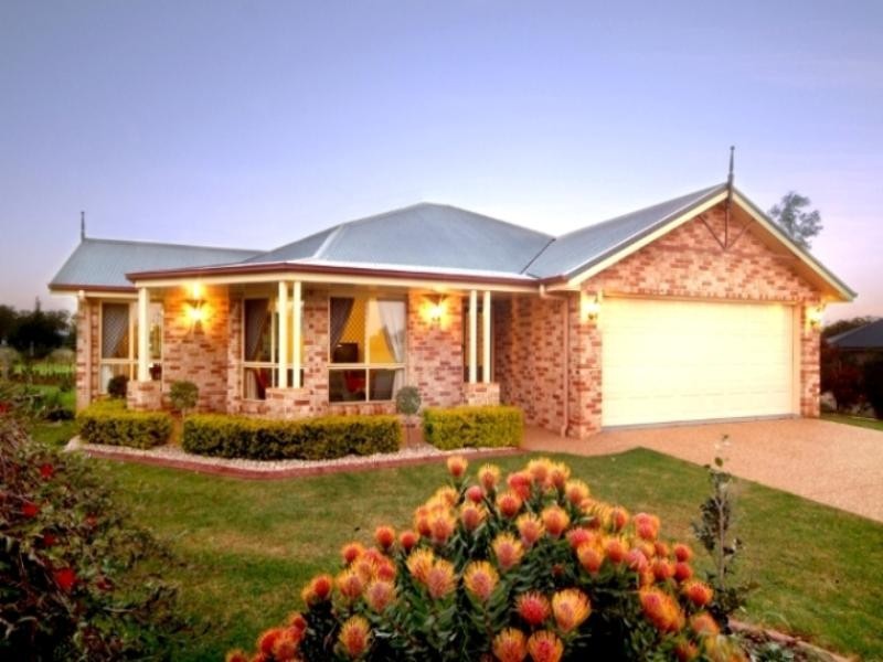 7 Lynne Court, Highfields QLD 4352