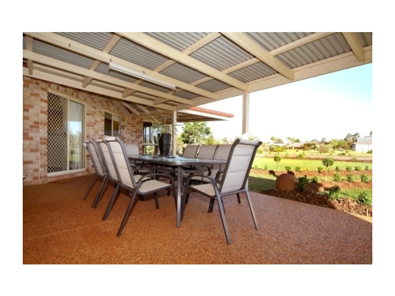 7 Lynne Court, Highfields QLD 4352