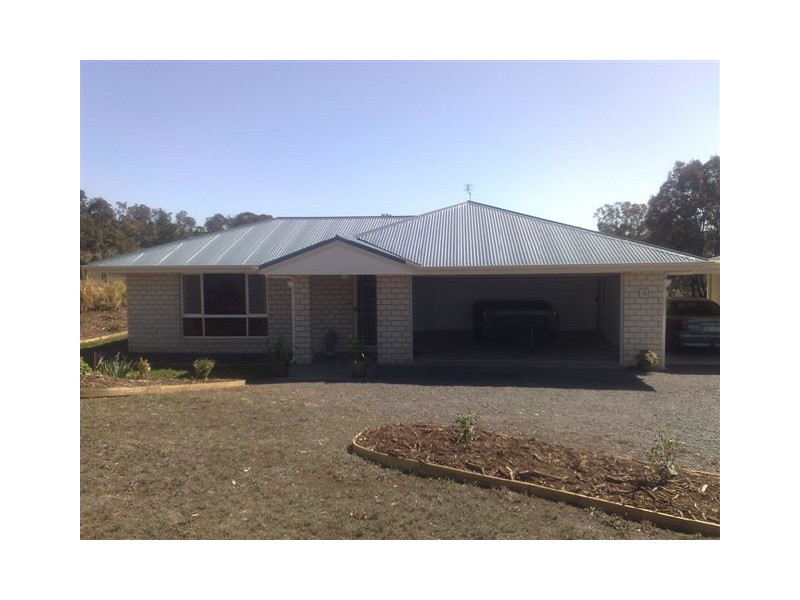 15 William Street, Meringandan QLD 4352
