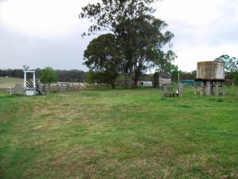 9617 New England Highway, Geham QLD 4352