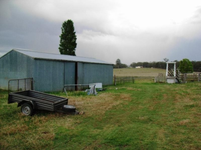 9617 New England Highway, Geham QLD 4352