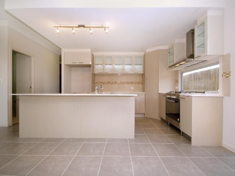 2 Pendrea Close, Highfields QLD 4352