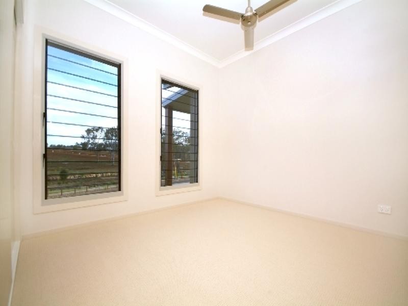 2 Pendrea Close, Highfields QLD 4352