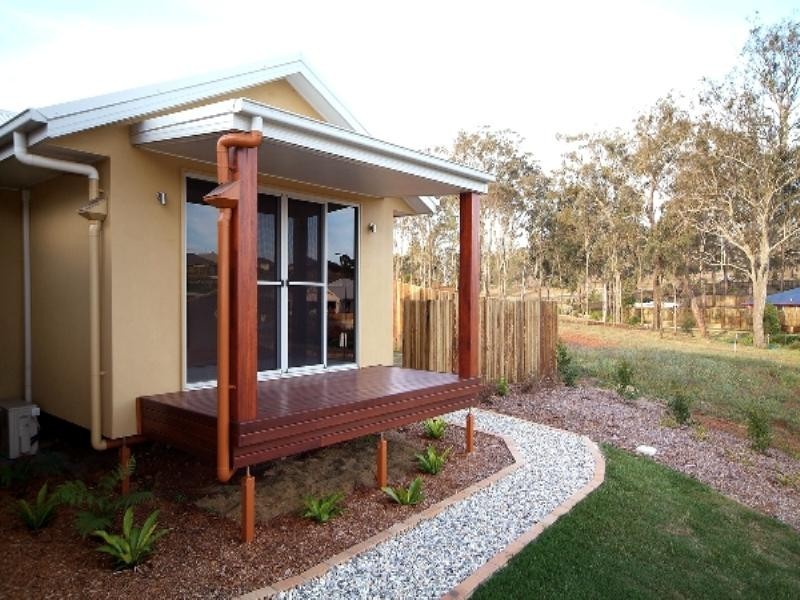 2 Pendrea Close, Highfields QLD 4352