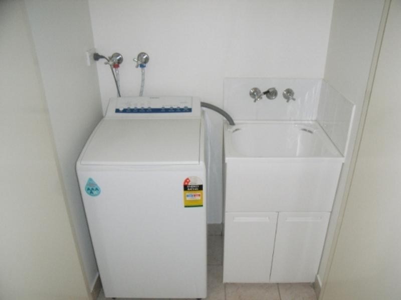 5/9 Uniplaza Court, Kearneys Spring QLD 4350