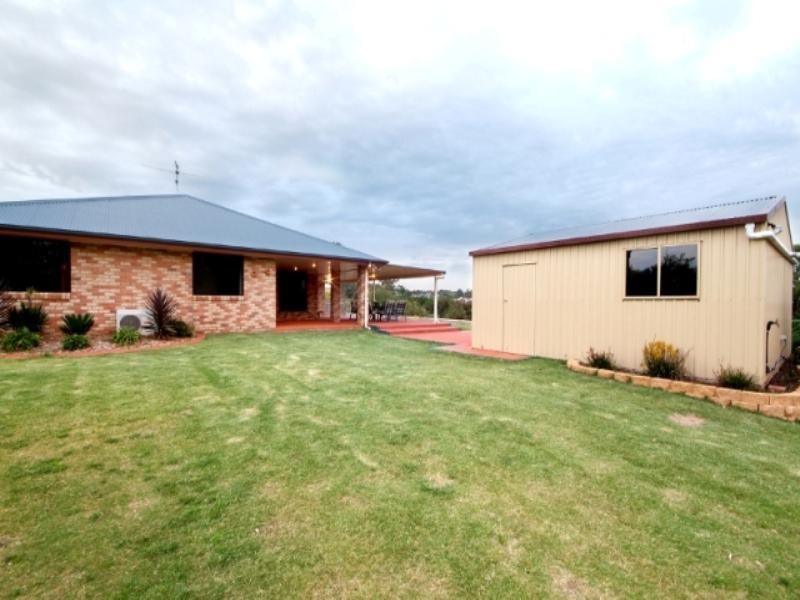 20 Kimdon Crescent, Highfields QLD 4352