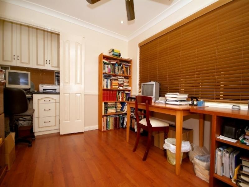 6 Lynne Court, Highfields QLD 4352