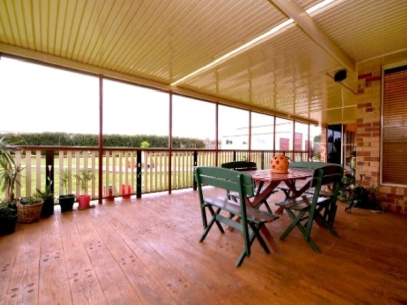 6 Lynne Court, Highfields QLD 4352