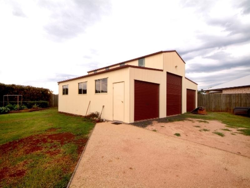 6 Lynne Court, Highfields QLD 4352