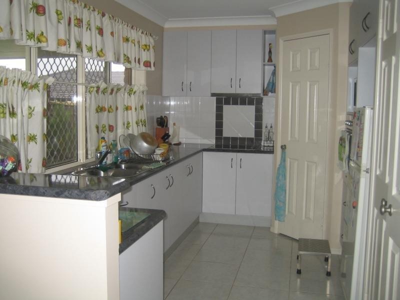 28 Nioka Drive, Highfields QLD 4352