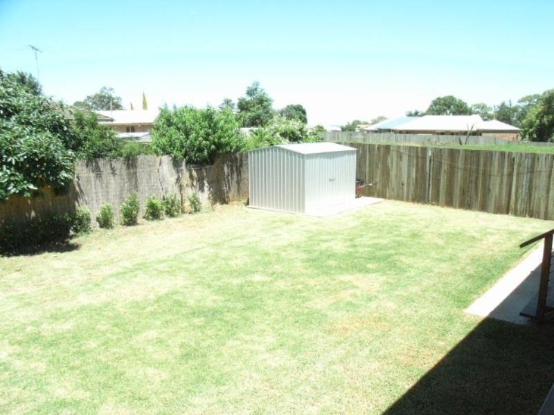 229 New England Highway, Harlaxton QLD 4350