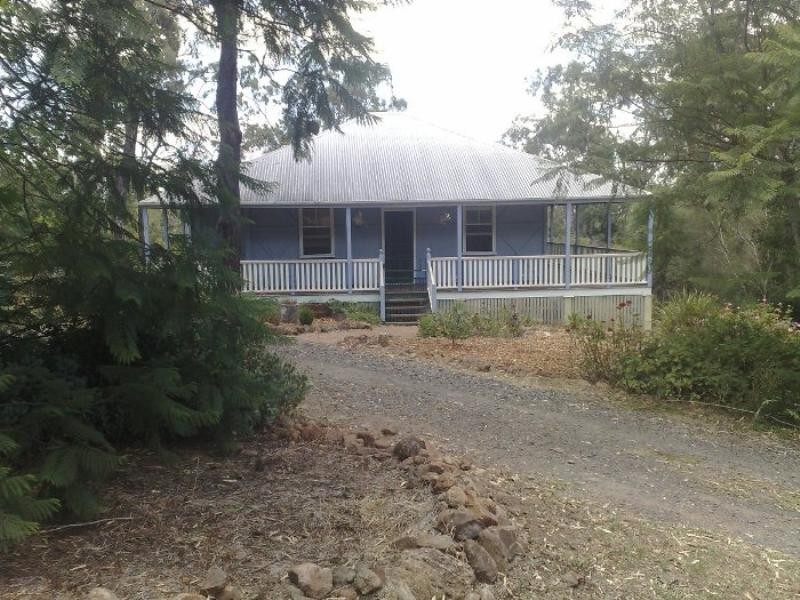 14 Phalaris Court, Meringandan QLD 4352