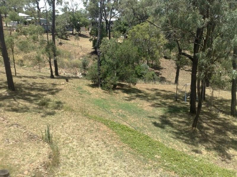 14 Phalaris Court, Meringandan QLD 4352