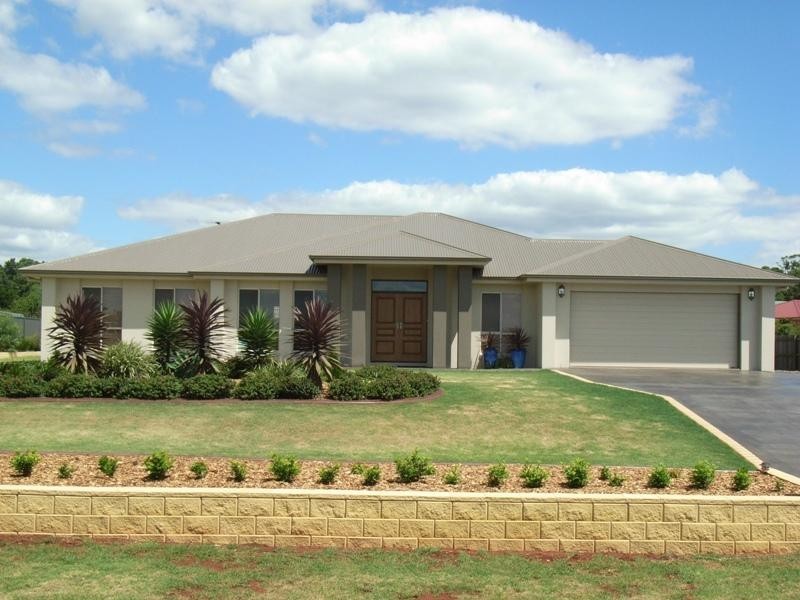 5 Jacquelyn Street, Highfields QLD 4352