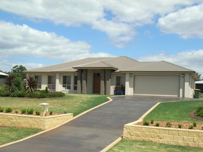 5 Jacquelyn Street, Highfields QLD 4352