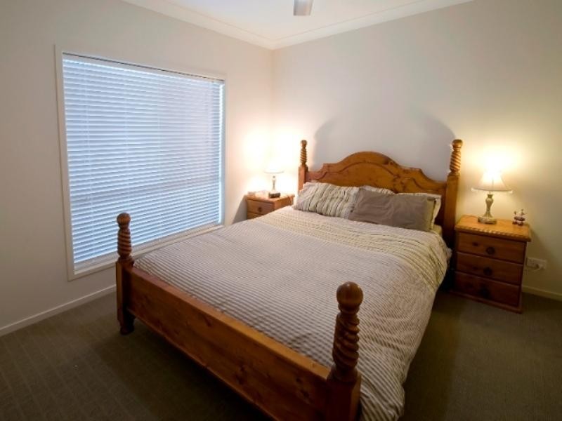 17 Nioka Drive, Highfields QLD 4352