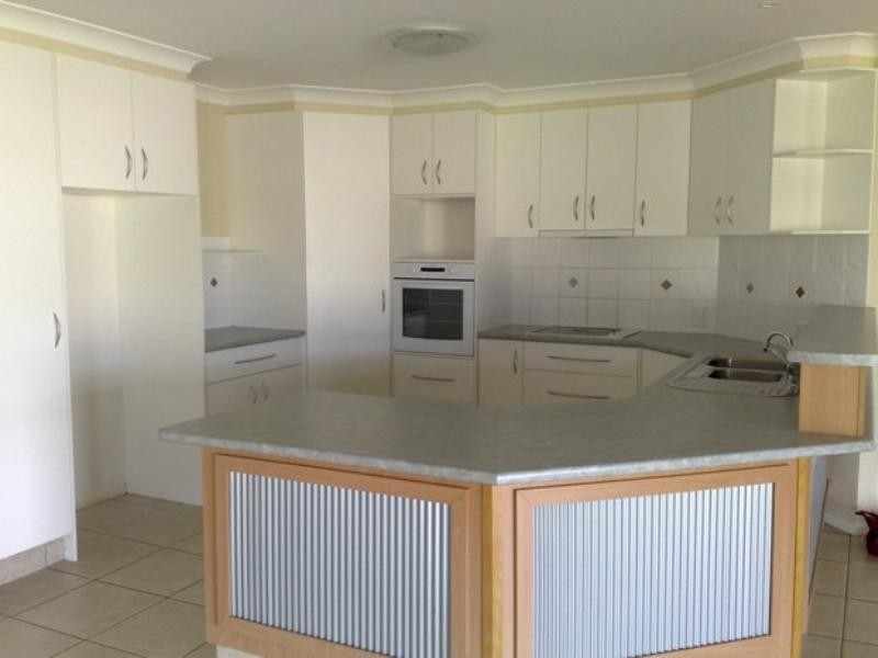 10 Cole Drive, Highfields QLD 4352