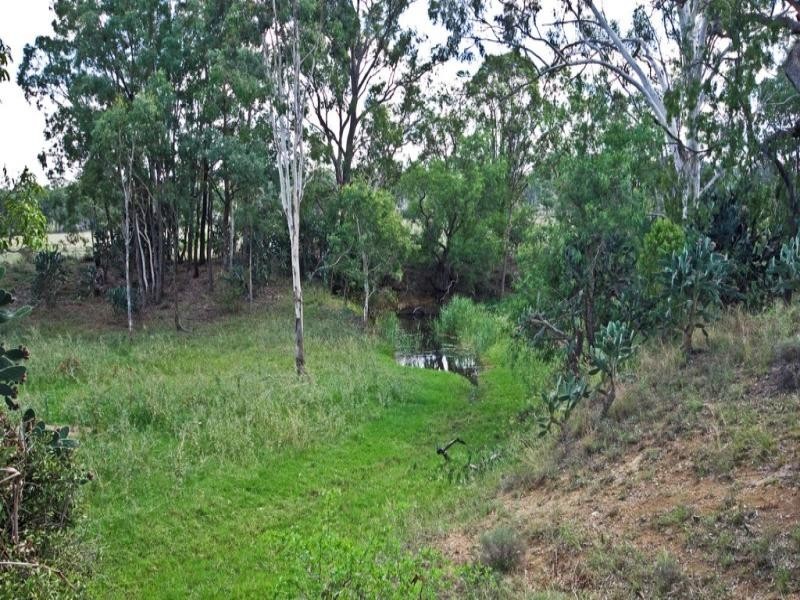 190 Willis Road, Meringandan West QLD 4352