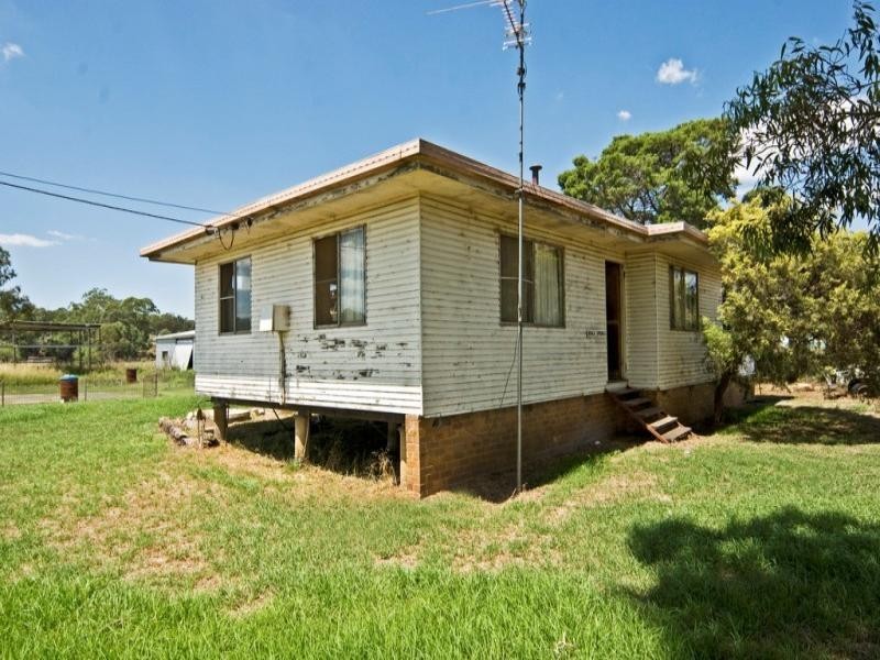 190 Willis Road, Meringandan West QLD 4352