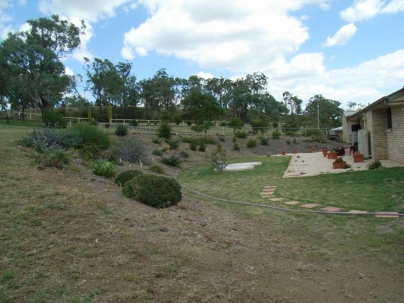14 Petria Court, Meringandan QLD 4352