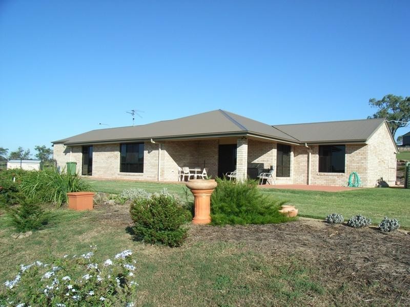 14 Petria Court, Meringandan QLD 4352