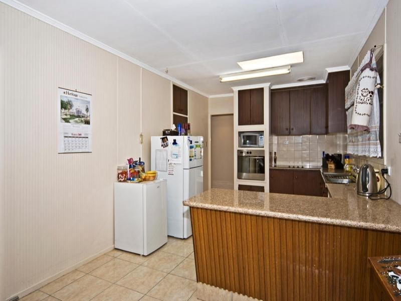 267 Tor Street, Wilsonton QLD 4350