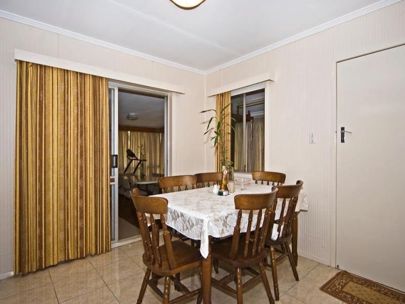 267 Tor Street, Wilsonton QLD 4350