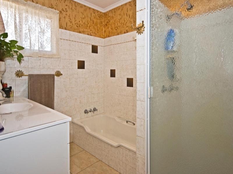 267 Tor Street, Wilsonton QLD 4350